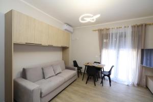 EON Beach Apartment Golem