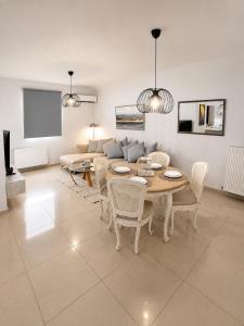 ALIA SeaView Apartment