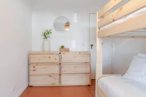 Seabreeze Duplex – Beach & Terrace