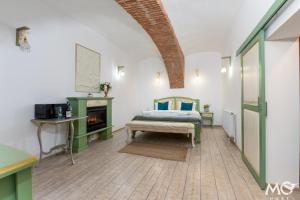 Republique Apartment