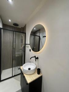 Studio port Piraeus