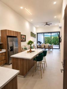 Casa Esmeralda Luxury Retreat