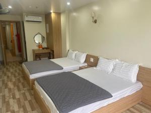 Anh Như Cat Ba Hostel