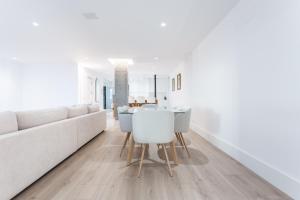 Los Remedios by Home at Homes