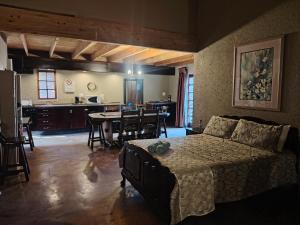 Bushveld Pond Guest House