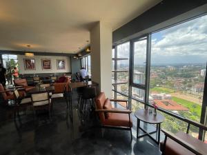Luxury Westlands Studio City View with Fast WiFi