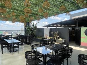 Luxury Westlands Studio City View with Fast WiFi