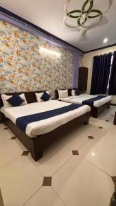 New Hotel Blue Moon