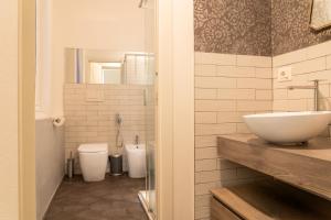 Emilia Suite Central