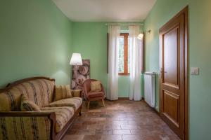 CASALE LE CONCE 6, Emma Villas