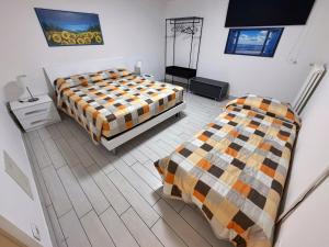 GuestHost - Historic Center Two-Levels Flat X6