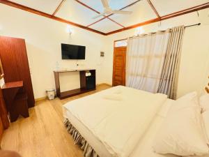 Sevenseas Seaview Maldives