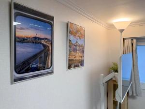 1 minute to Samgakji area, 2 rooms, 3 beds, Myeongdong, Hongdae, Itaewon, Seoul Station, maximum 4 people, HYBE, airport bus