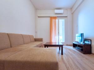 Comfortable Apartment near Larissis Metro