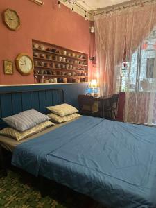 Vintage house - a touch of classic near Han River - teapot