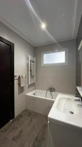 Lac 2 Premium Large Apartment