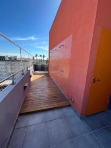 Studio con amenities zona Hospital Italiamo 81