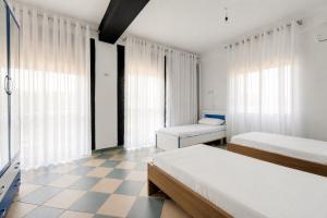South Hotel Berat