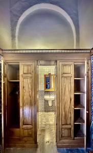 Beyt louta authentic room