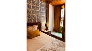 Beyt louta authentic room