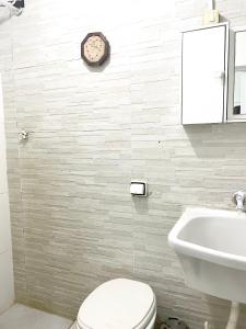 BREV HOUSE 5 - Studio emissário em Santos - WI-FI GRÁTIS