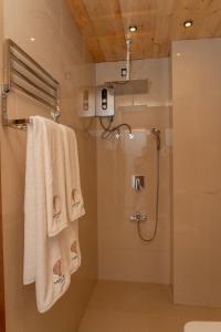 Aathi Beach Resort Uppuveli