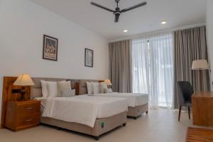 Aathi Beach Resort Uppuveli