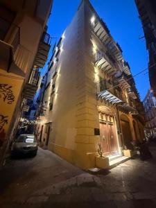 CAMINNECI PALACE Boutique