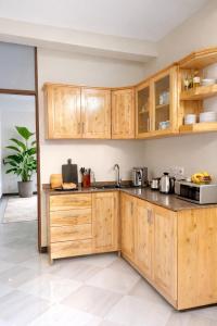 Jlynn Retreat unit 2