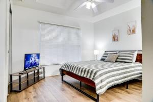 Cozy TH Near Disney & Attractions Fits 8 people