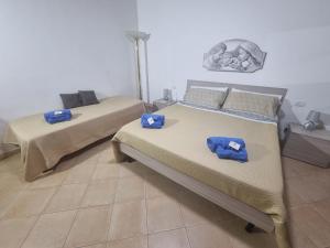 Charming Villa Rental in Mazara Del Vallo with Pool Access
