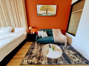 Modern 9 Cozy Living Space at Antharas