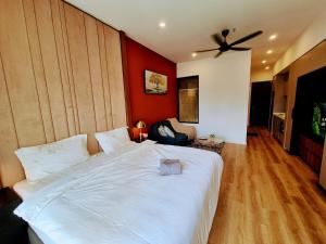 Modern 9 Cozy Living Space at Antharas