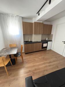 Mabis Apartment