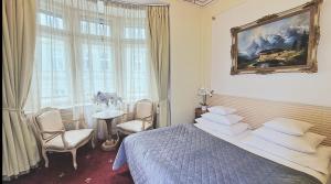 Hotel Suite