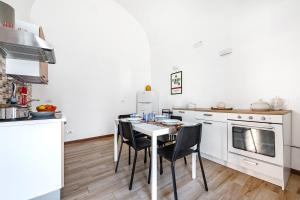 Giosue Apartment Near Bari - Happy Rentals