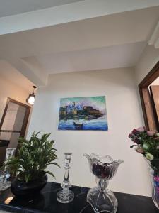 Peacefull Stay Near the Ocean, Dining & Airport