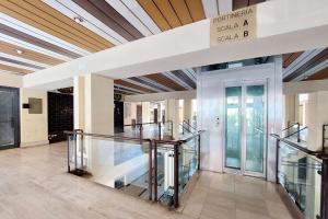 Via Appia New Modern Flat - Near Metro San Giovanni