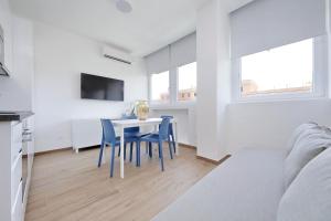 Via Appia New Modern Flat - Near Metro San Giovanni