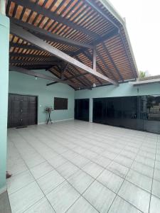 Casa meia praia- Navegantes SC