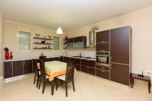 Flamingo Apartment