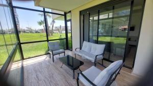 Appartement privée dans un domaine résidentiel sécurisé avec Piscine, Sports & Plage