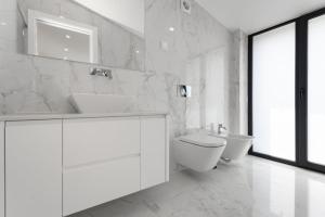 Center Caparica Beach House - Pool - Beach 3min