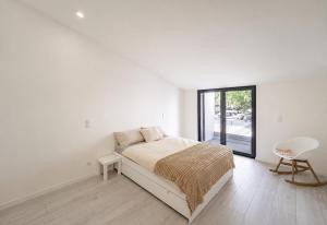 Center Caparica Beach House - Pool - Beach 3min