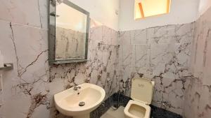 Blissful Chateau Garden View Upper Floor 2BR Homestay Near Dickwella Beach