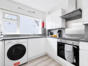NEW Coastal Getaway in Whitstable