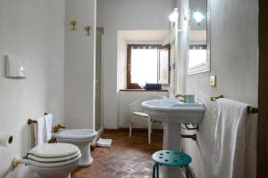 Borgo Cerrecchia - Private Tuscan Hamlet