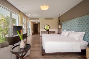 Elysee Villa Beach Da Nang