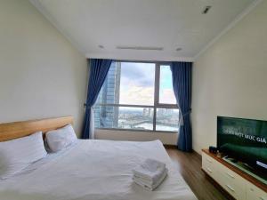 Vinhomes central park 3 bedrooms apartment