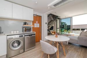 Dewaterkant Living With Harbour Views